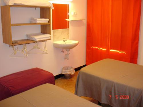 Sarriá de Ter Hostal Can Blanco מראה חיצוני תמונה